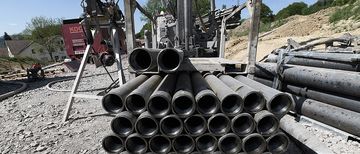 Nahwärme Murg Rohre Nahwärme in Murg, noch nicht verlegte Rohre für Nahwärme auf der Baustelle
